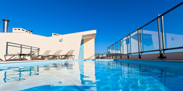 Proyectos Construcción de Piscinas Arrecife · Piscinas en Áticos